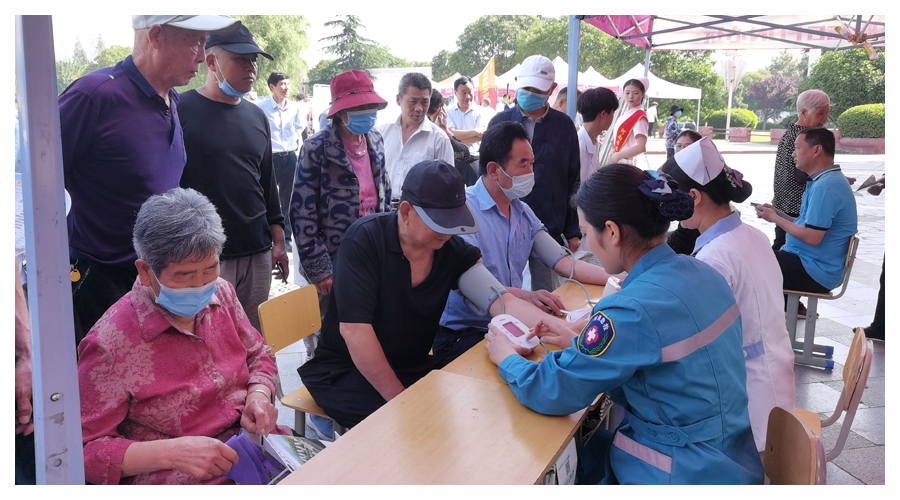 我校参加市职业教育活动周活动 我校参加市职业教育活动周活动