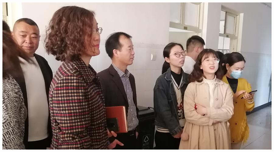 我校召开学生安全与卫生工作现场会