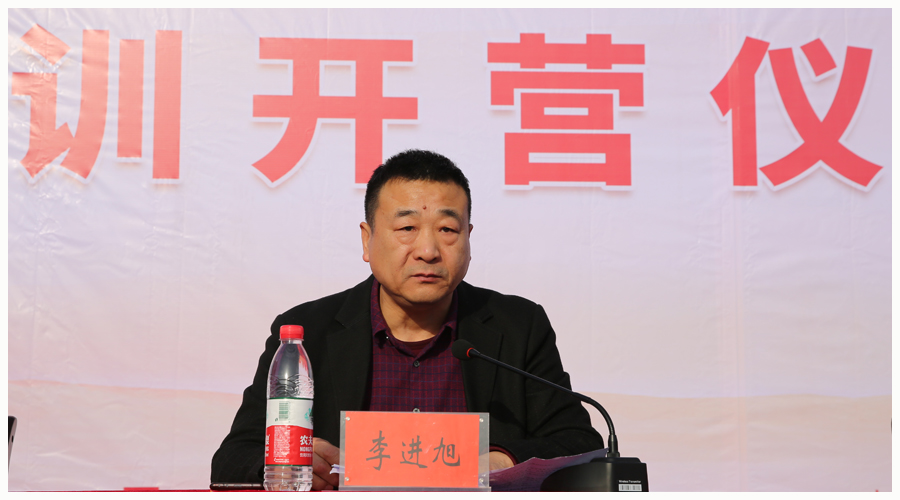 我校举行2022级学生军训开营仪式