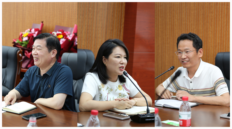 我校召开退休人员欢送会 我校召开退休人员欢送会