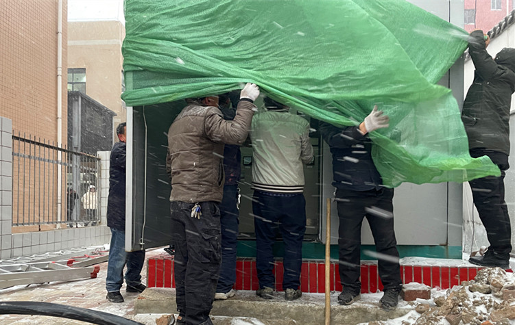 迎风战雪斗严寒 凝心聚力保供电