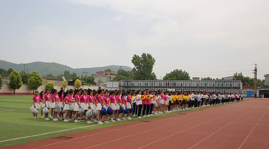 喜迎建党百年华诞 舞动激情青春风采 ——我校举行校园青春操大赛