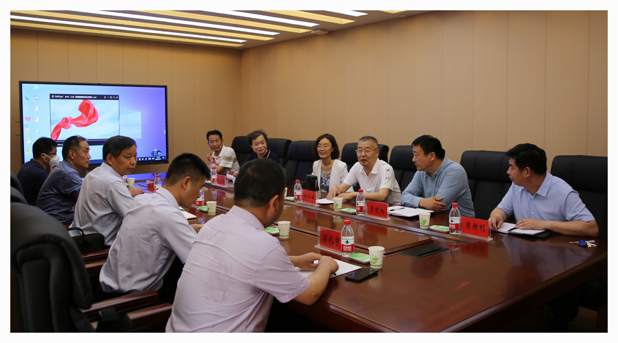 河南省中等职业学校标准化建设工程验收专家组莅临我校检查验收 河南省中等职业学校标准化建设工程验收专家组莅临我校检查验收