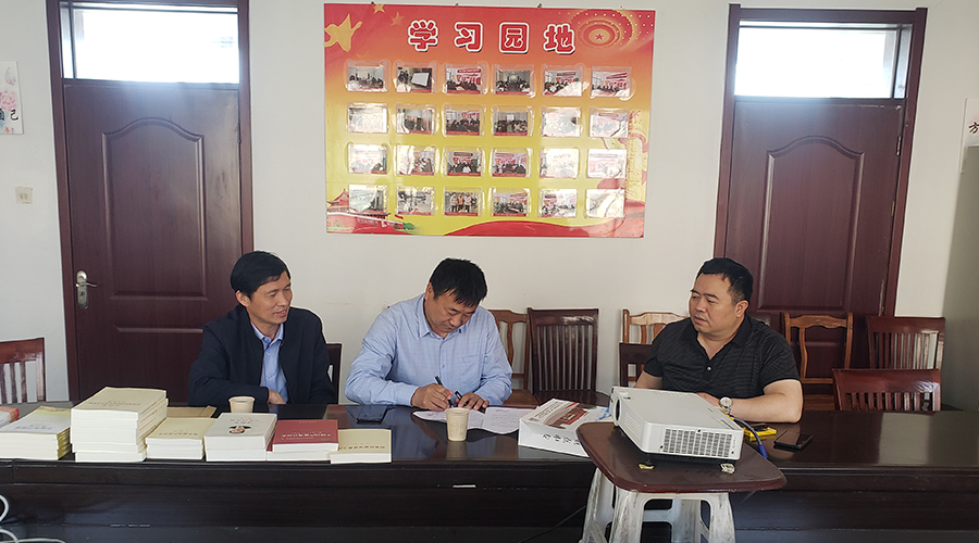 我校与商丘两所卫校进行招生合作交流