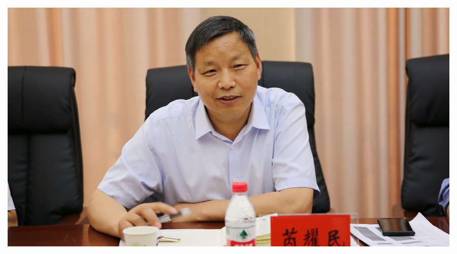 河南省中等职业学校标准化建设工程验收专家组莅临我校检查验收 河南省中等职业学校标准化建设工程验收专家组莅临我校检查验收