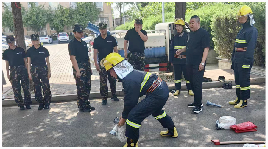 我校开展消防应急演练 我校开展消防应急演练