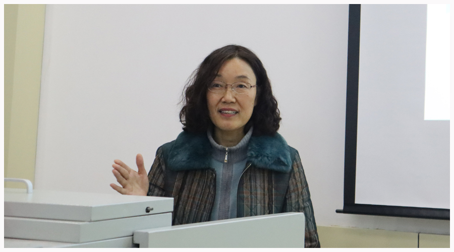 我校召开班主任工作会议