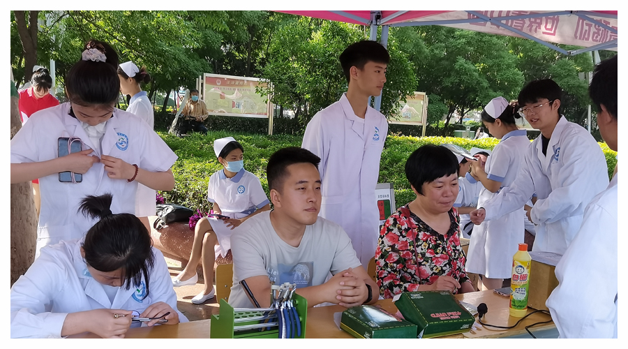 我校参加市职业教育活动周活动 我校参加市职业教育活动周活动