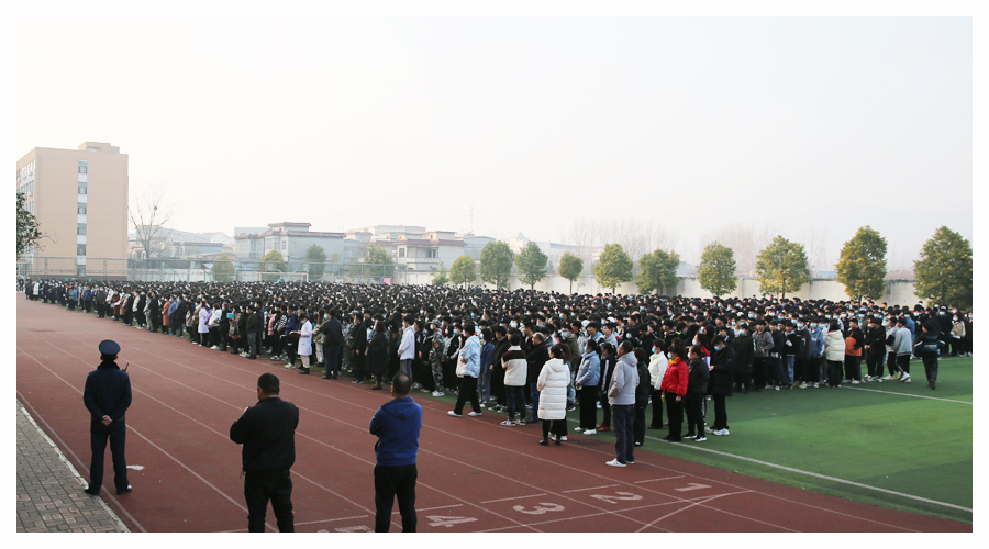 我校举办2021年消防应急演练和防震应急避险演练