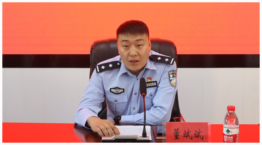 我校举办法制安全教育专题讲座 我校举办法制安全教育专题讲座