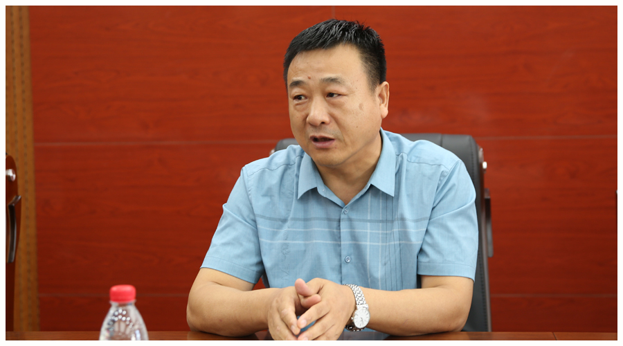 我校举办庆祝第37个教师节座谈会 我校举办庆祝第37个教师节座谈会