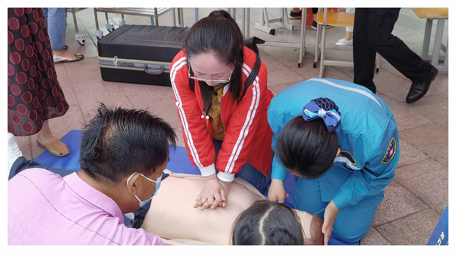 我校参加市职业教育活动周活动 我校参加市职业教育活动周活动