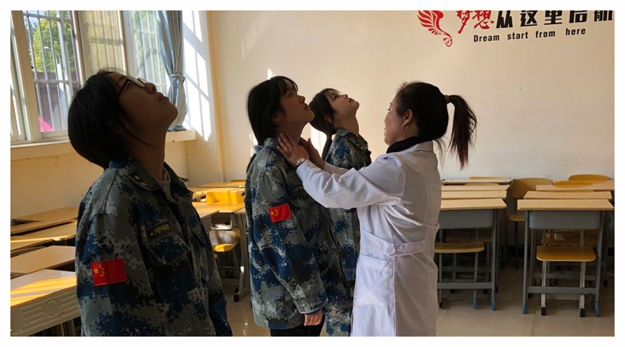 我校对2021级新生进行体检