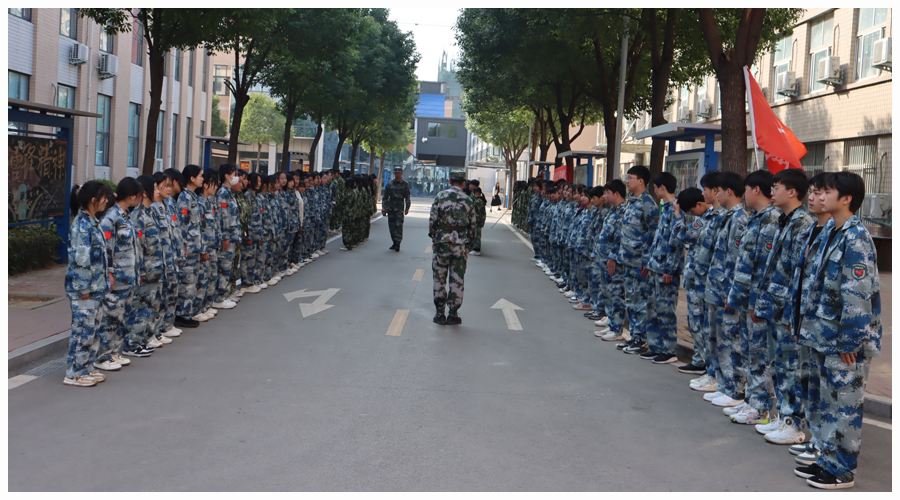 英姿飒爽 青春飞扬