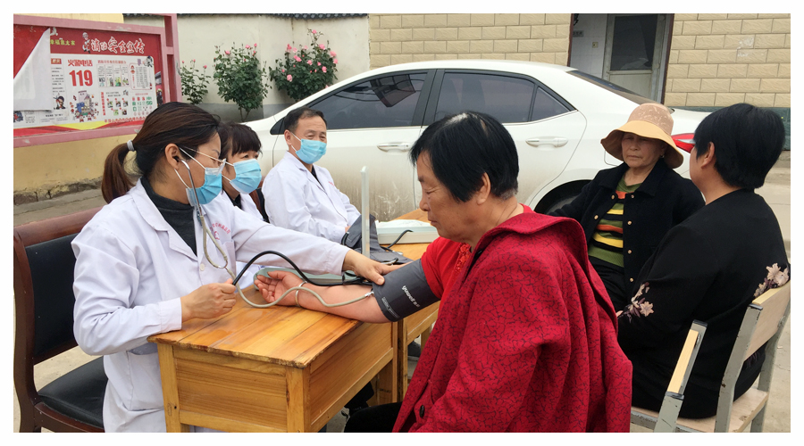 我校开展“学党史进社区我为群众办实事”活动