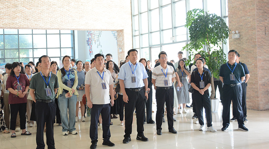 我校2024年“骨干教师及管理人员综合素质提升”研修班圆满举办 我校2024年“骨干教师及管理人员综合素质提升”研修班圆满举办