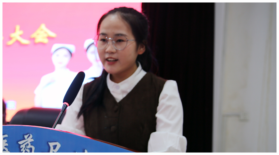 我校举行2022年秋季开学典礼暨2021-2022学年表彰大会