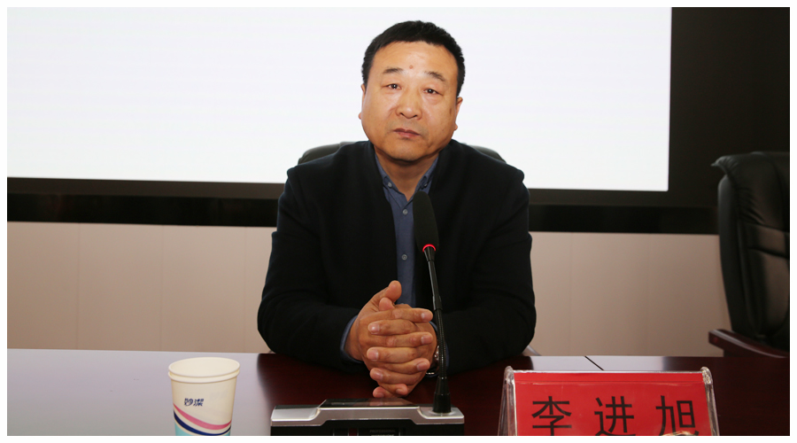 平顶山市卫东区校园食品安全工作推进会在我校召开