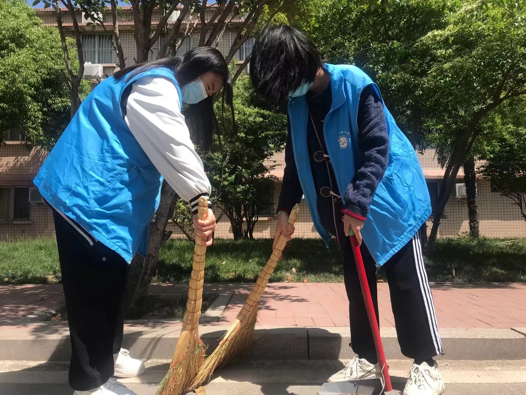 我校开展劳动教育周系列实践活动